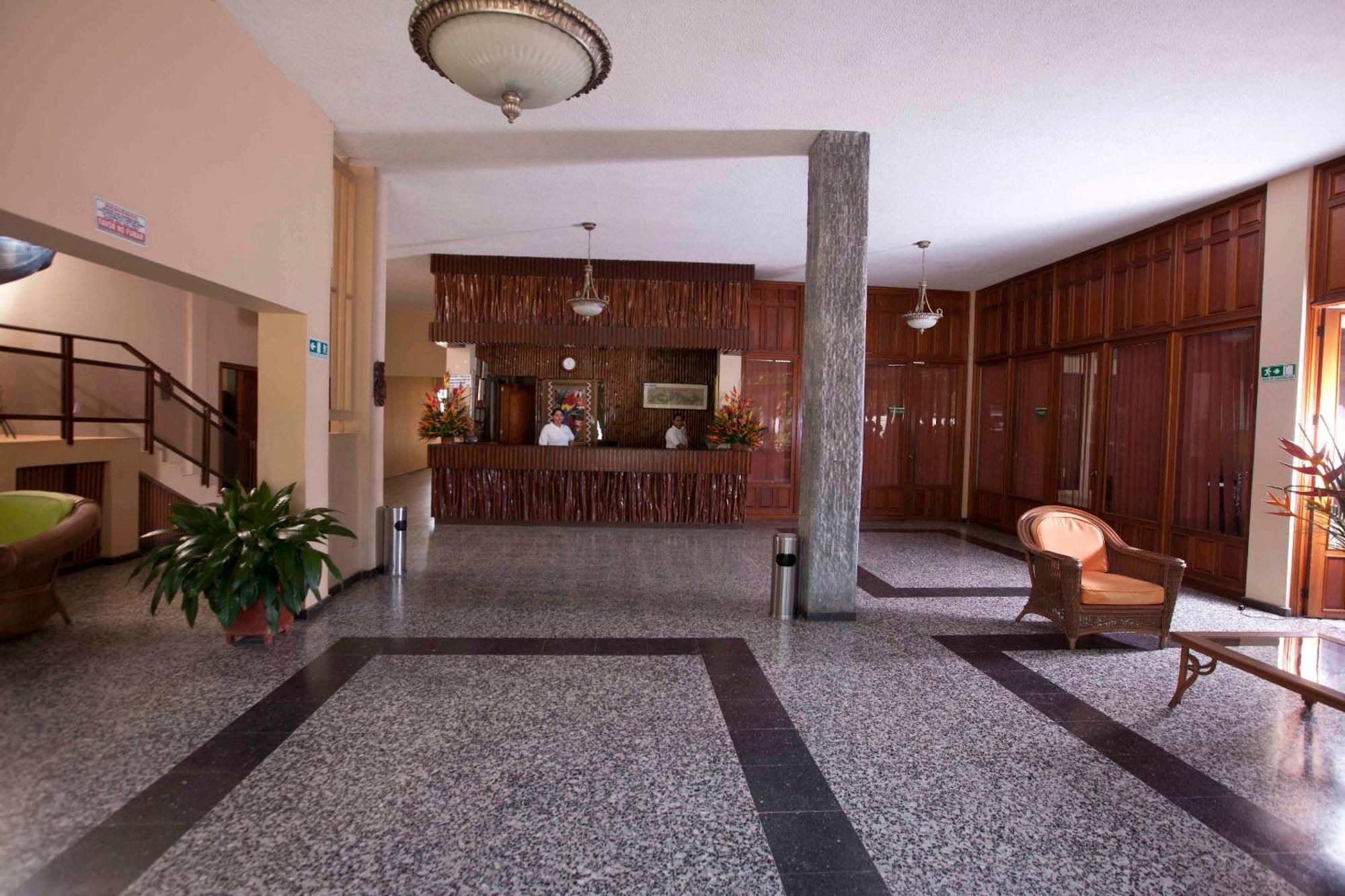 Hotel Anaconda Leticia Dış mekan fotoğraf