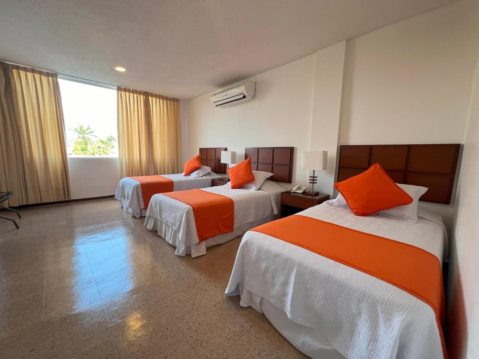 Hotel Anaconda Leticia Dış mekan fotoğraf