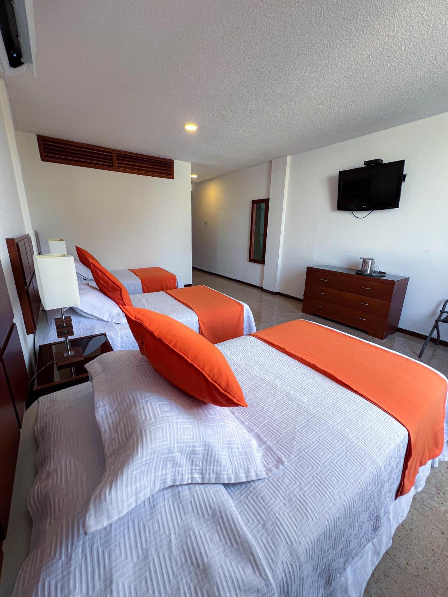 Hotel Anaconda Leticia Dış mekan fotoğraf