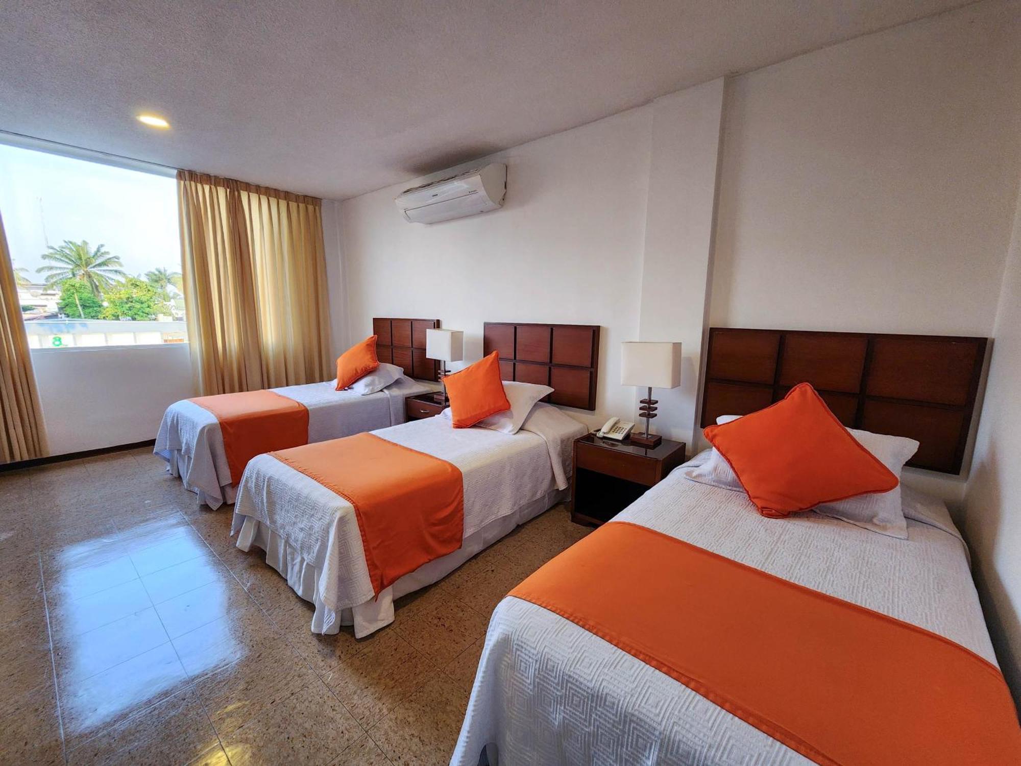 Hotel Anaconda Leticia Dış mekan fotoğraf