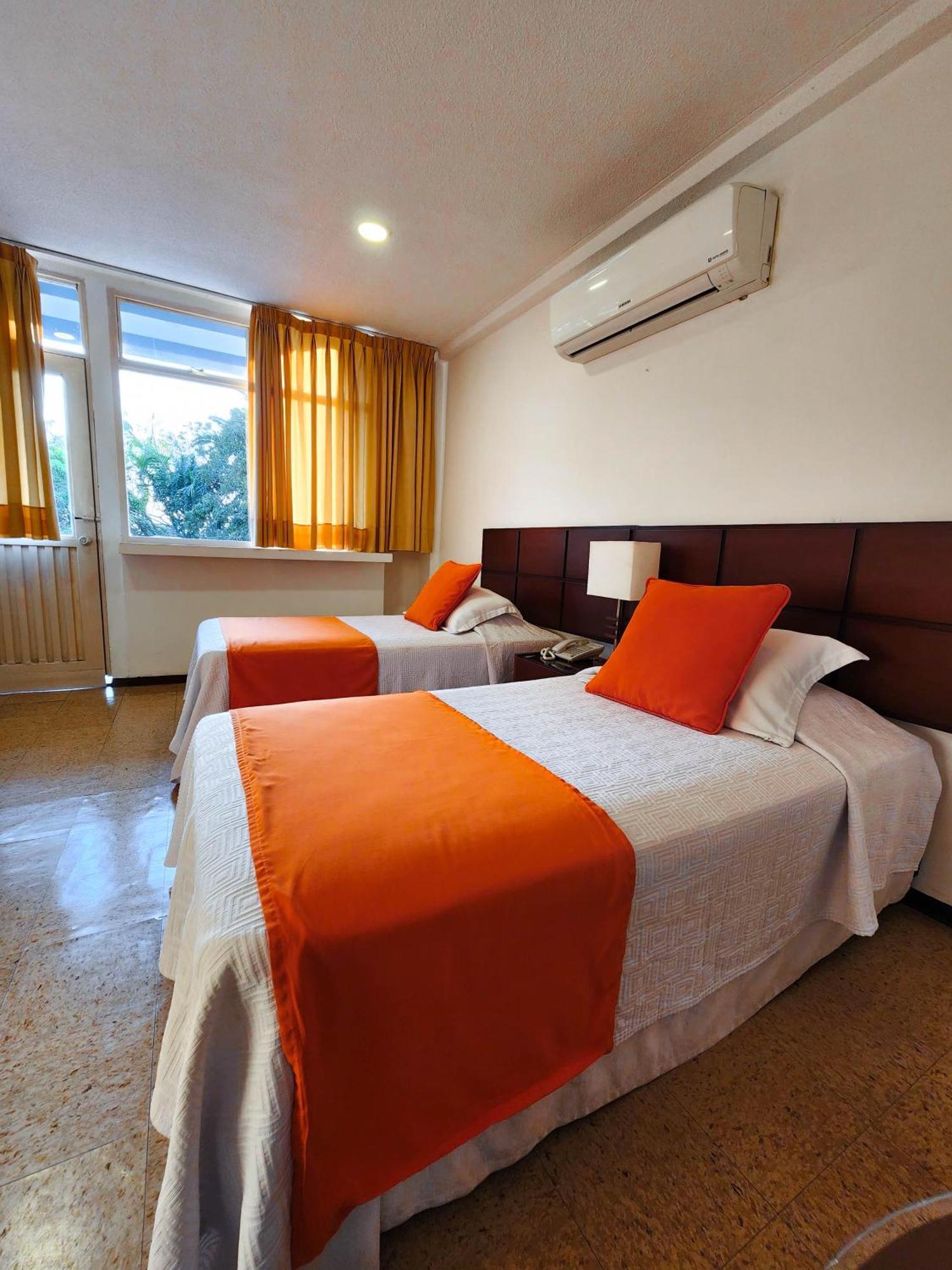 Hotel Anaconda Leticia Oda fotoğraf