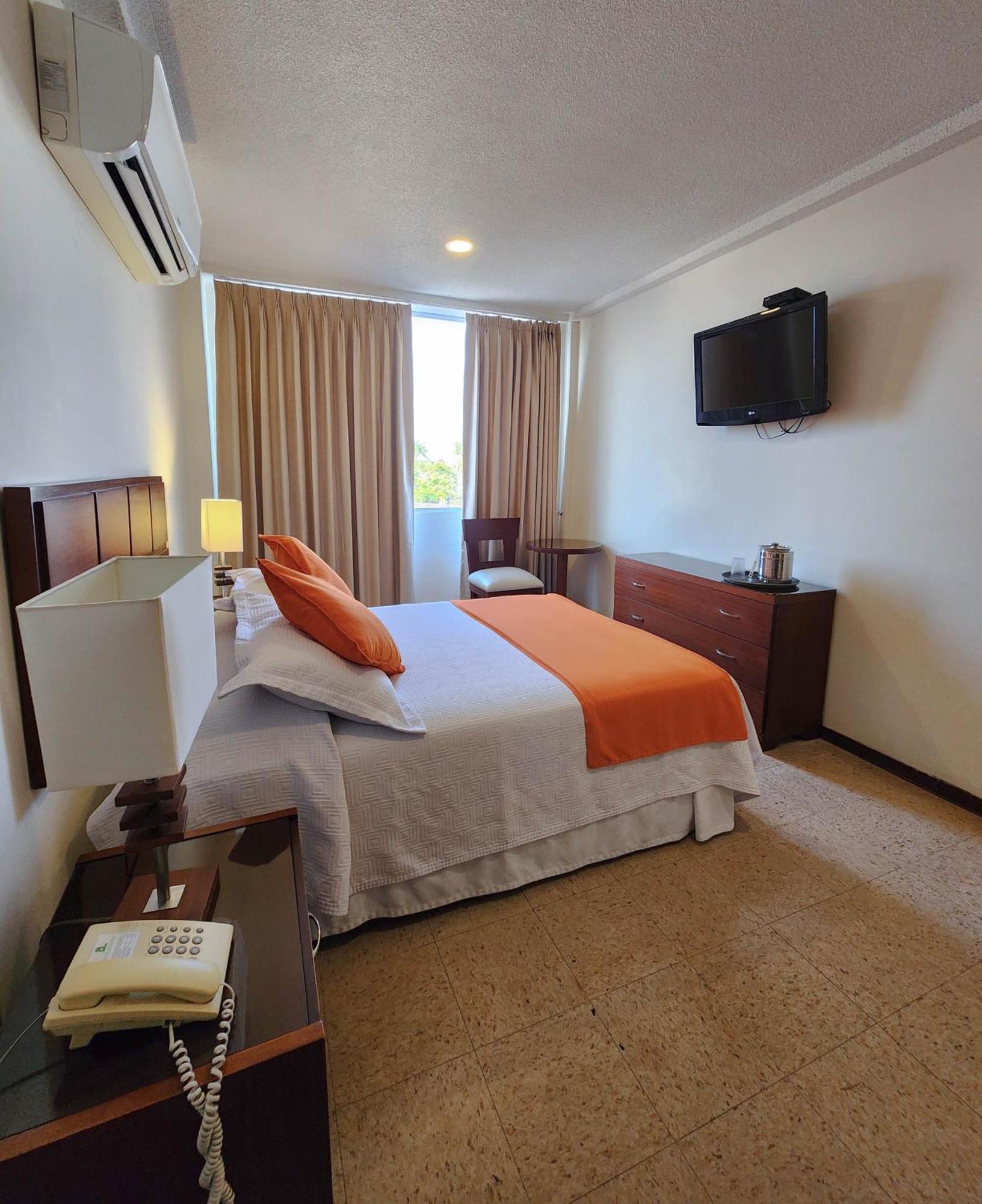 Hotel Anaconda Leticia Dış mekan fotoğraf