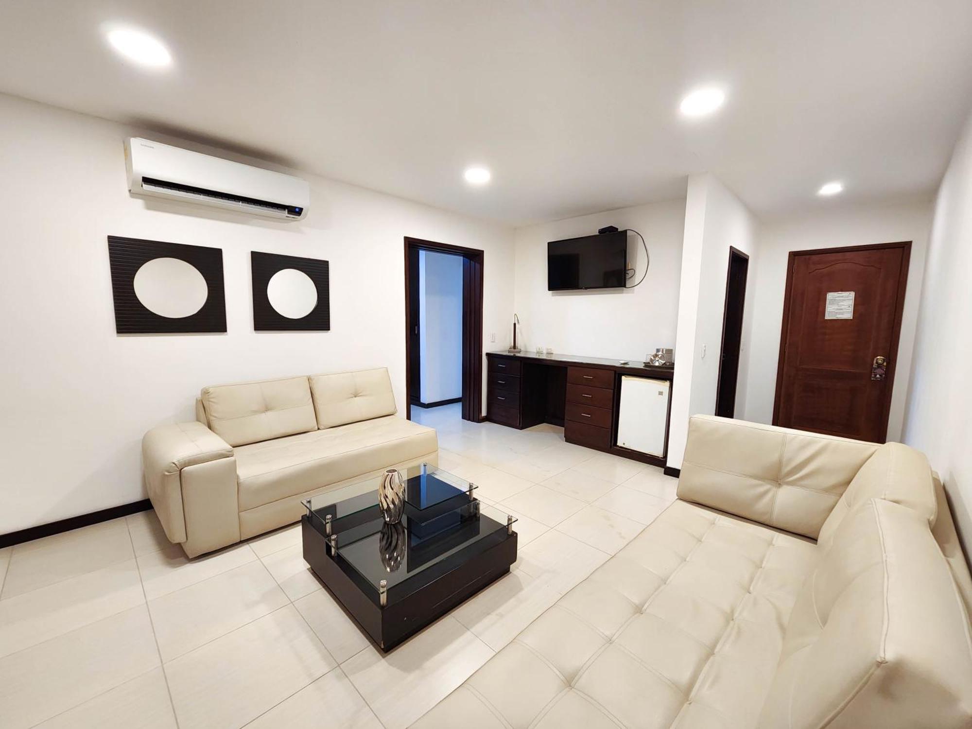 Hotel Anaconda Leticia Dış mekan fotoğraf